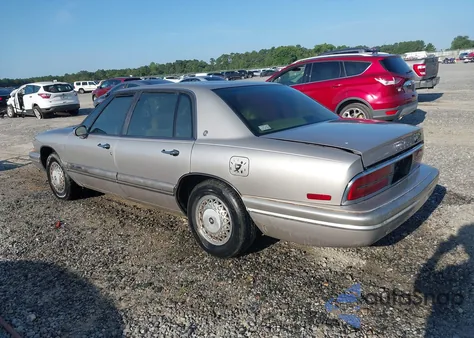 1996 Buick Park Avenue z USA, uszkodzony, nr VIN 1G4CW52K4TH608631